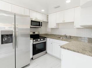 11128 SW 2nd St #0, Miami, FL 33174