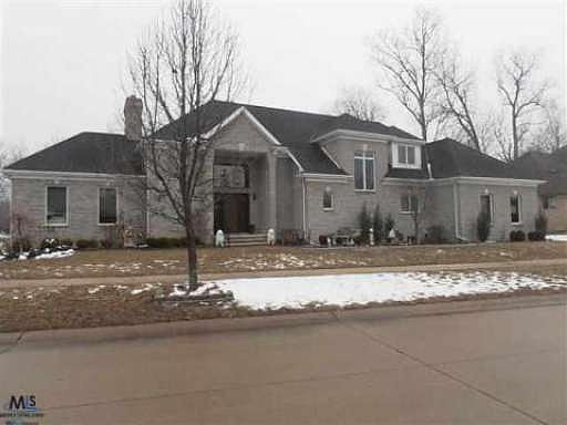 1st image of 48475 Red Oak Dr