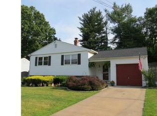 910 Chesterfield Rd, Haddonfield, NJ 08033