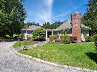 32 Orchard Hill Rd, Katonah, NY 10536