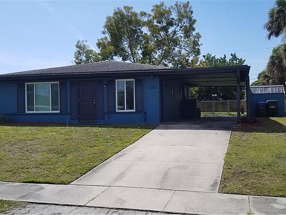 3rd image of 13816 Tamiami Trl