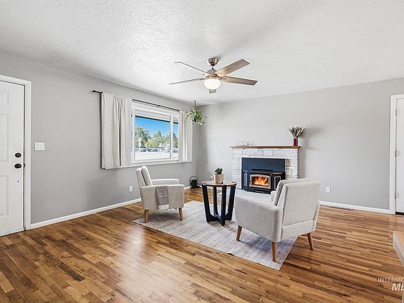 4th image of 6412 W Cassia St