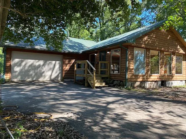 6409 Walnut Cv — Photo 2