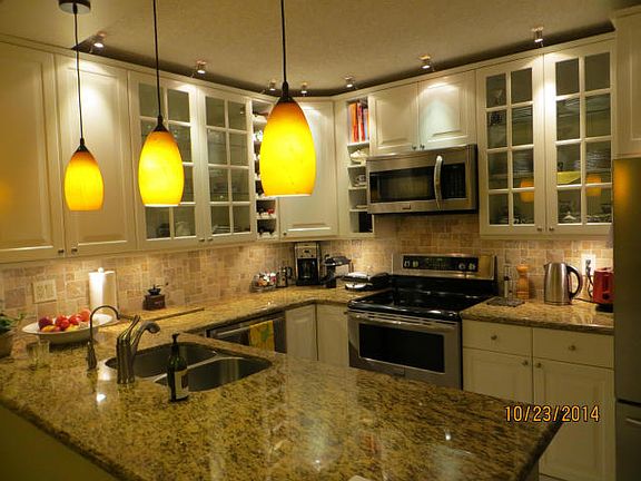 3rd image of 132 Buttonwood Ln #322D