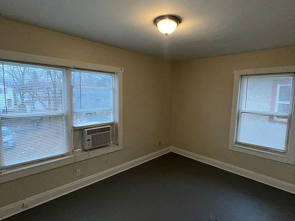 4th image of 1483-1485 Republic Ave #1483