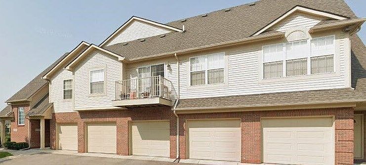 1st image of 48395 Manor Bridge Dr