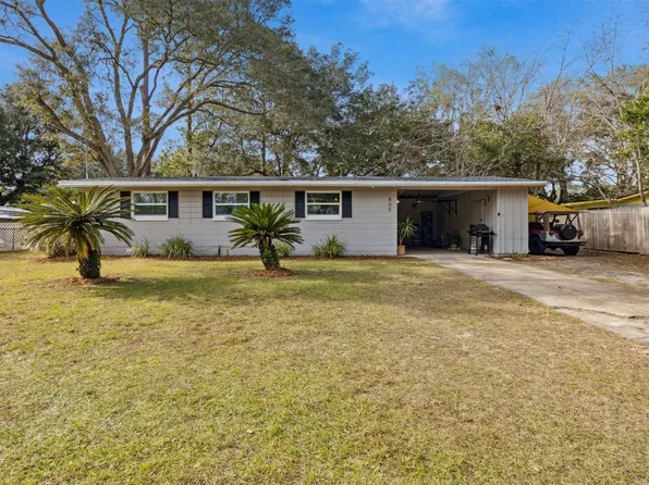 405 S South 17th St, Fernandina Beach, FL 32034