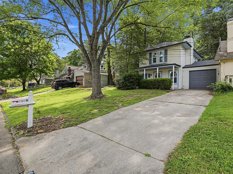 7668 NW Chatham Cir — Photo 2