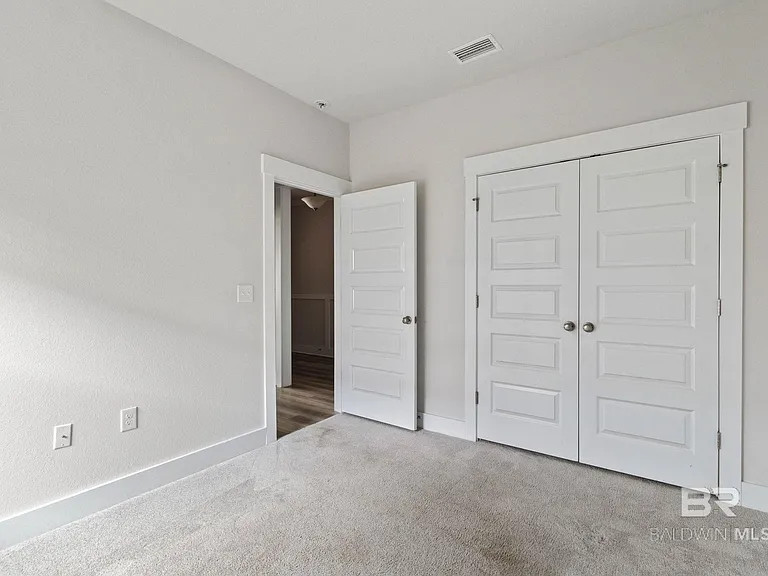 1710 Grouse St — Photo 51