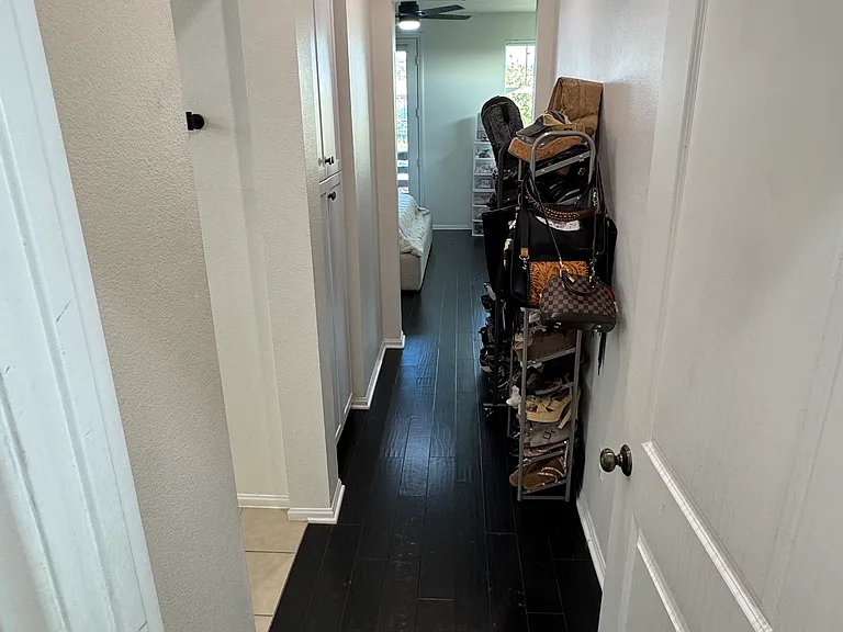441 S Glendora Ave — Photo 19