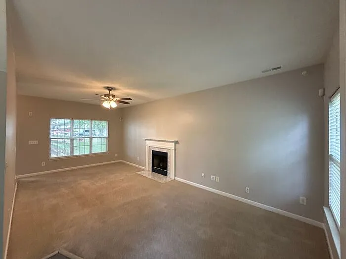 Building Photo - 432 McGinn Grove Dr