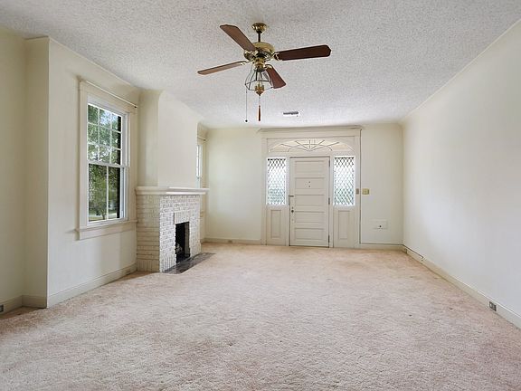 Upstairs living room