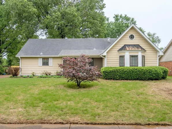 7065 Scepter Dr, Bartlett, TN 38135