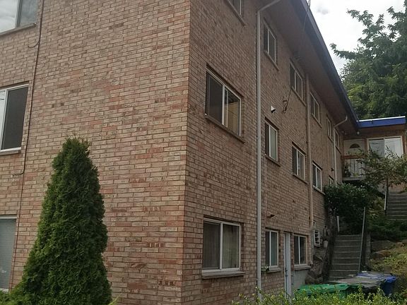 3rd image of 5101 Ravenna Ave NE APT 2