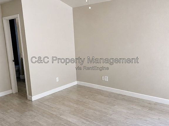 5th image of 6013 W Locust Ave