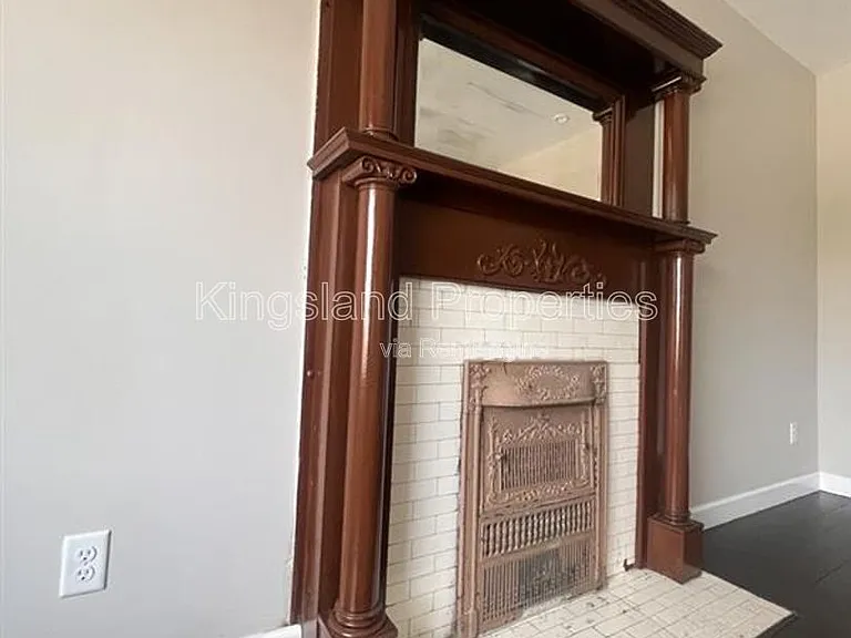 4574 Evans Ave #A — Photo 5