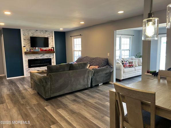 512 Harding Rd APT 8