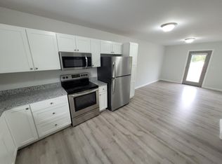 6 Juniper Ln APT B, Levant, ME 04456