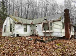 24 Van Demark Ln, Kerhonkson, NY 12446