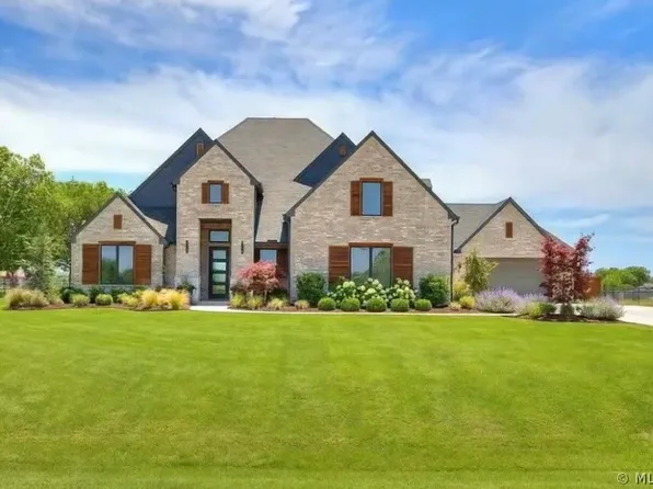 3228 E 169th St S, Bixby, OK 74008
