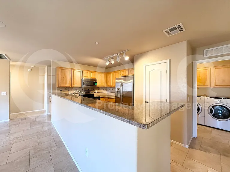 1350 S Greenfield Rd #2017 — Photo 21