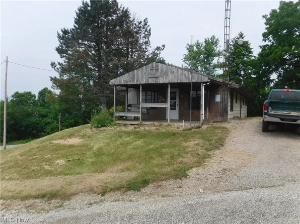 6960 Big Muskie Dr, Chandlersville, OH 43727