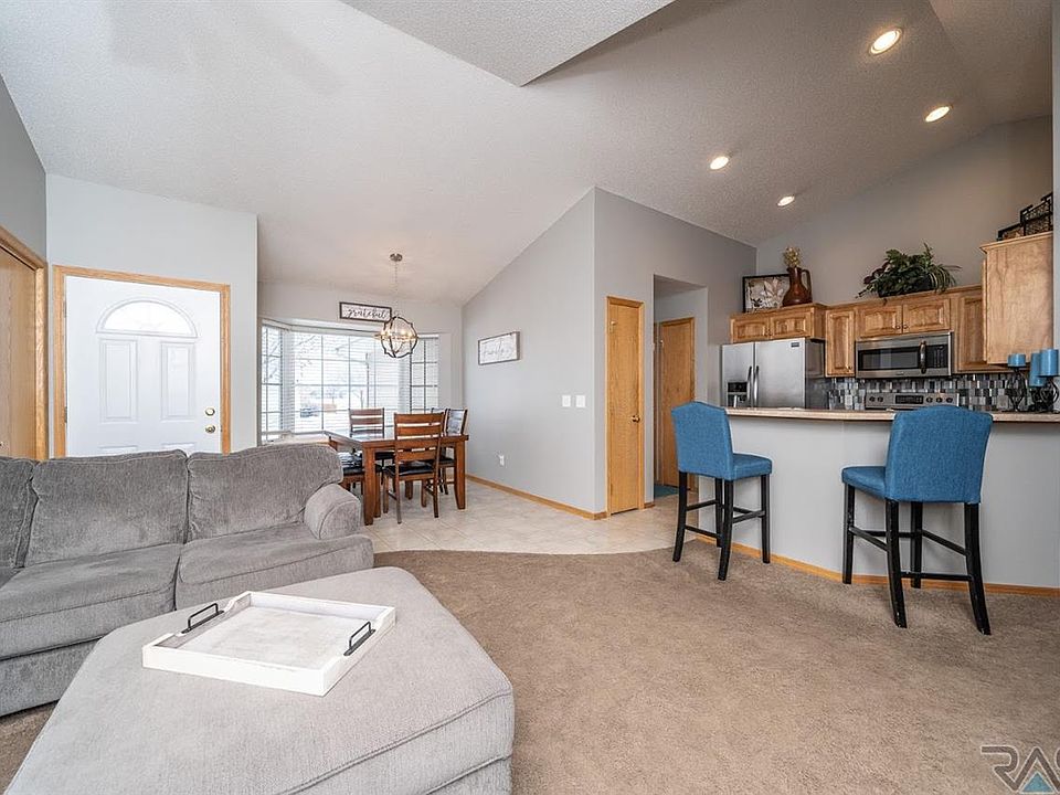 4817 S Galway Ave, Sioux Falls, SD 57106 Zillow