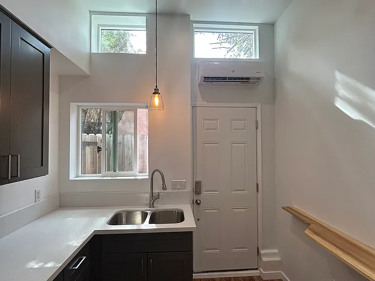 5413 W 118th St #1 — Photo 2