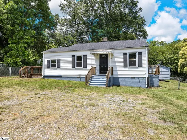 740 California Ave, Spartanburg, SC 29303