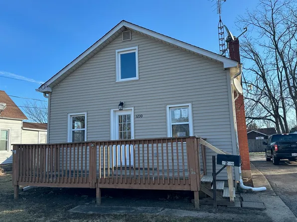 1230 N 13th St, Dekalb, IL 60115