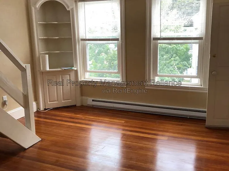 16 Franklin Pl #3-R — Photo 3