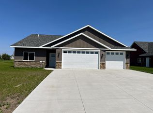 908 7th Ave NW, Perham, MN 56573