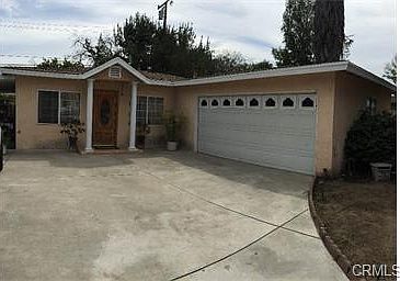 1st image of 14030 Rockway Dr