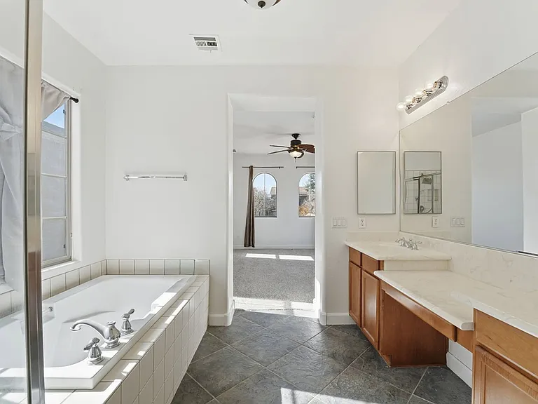 15391 W Dreyfus St — Photo 41