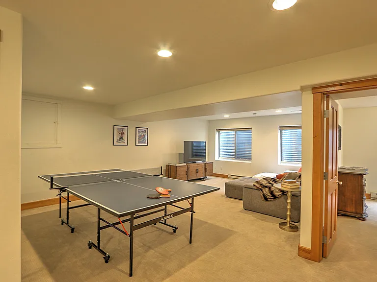 408 Settlement Ln — Photo 12