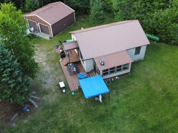 1647 W Edge Rd, Germfask, MI 49836