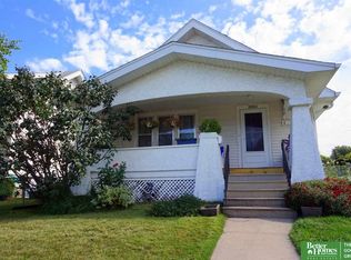 3083 S 32nd St, Omaha, NE 68105