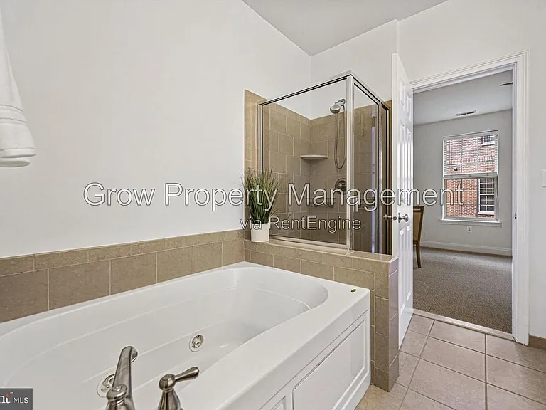 202 Captains Way — Photo 23