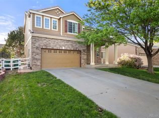1221 S Fultondale Ct, Aurora, CO 80018