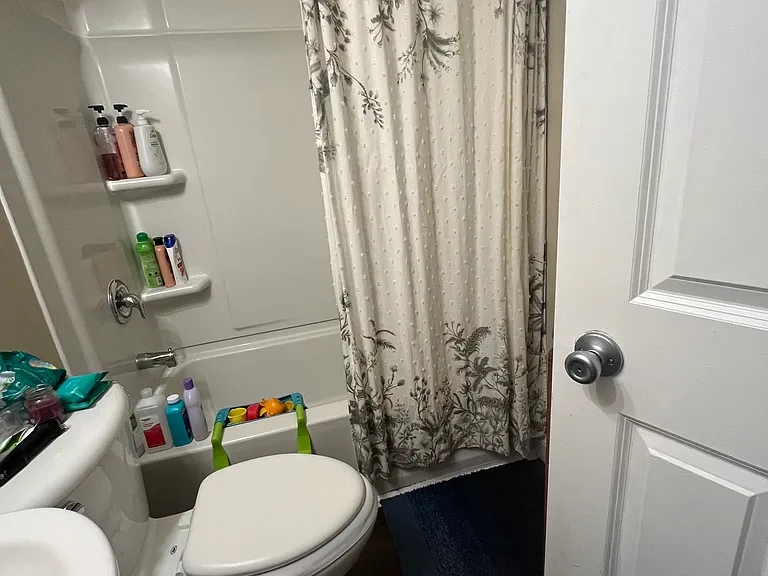6268 Cabanne Ave — Photo 8