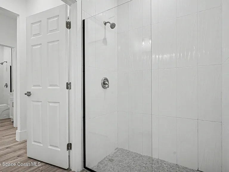 19 Travis St #102 — Photo 10