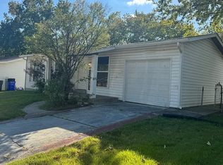 11673 Arroyo Drivestl Country, Florissant, MO 63033