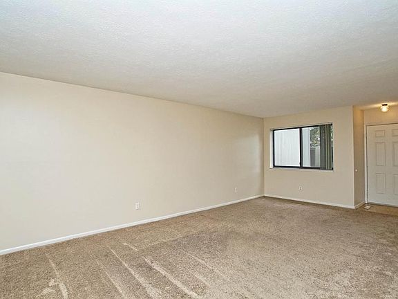 3rd image of 9681 Abbeyshire Way Unit 9681