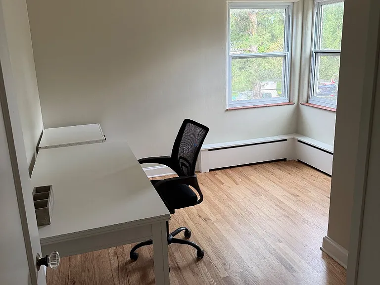 7800 Westview Dr #1 — Photo 9