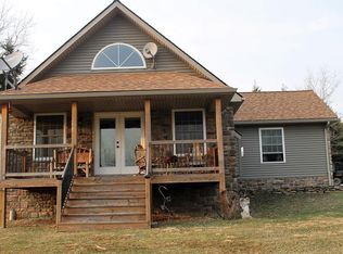 25 Hartman Ln, Galeton, PA 16922