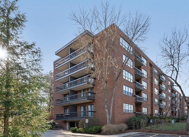 1st image of 210 Nahanton St APT 522