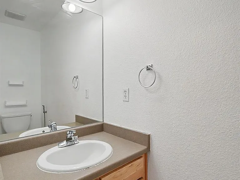 9771 E Mexico Ave — Photo 15