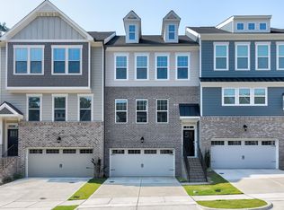 905 Dalton Ridge Pl, Apex, NC 27523