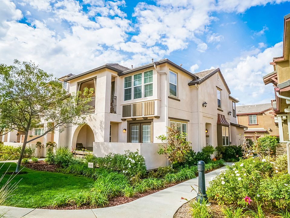 1st image of 28536 Pietro Dr