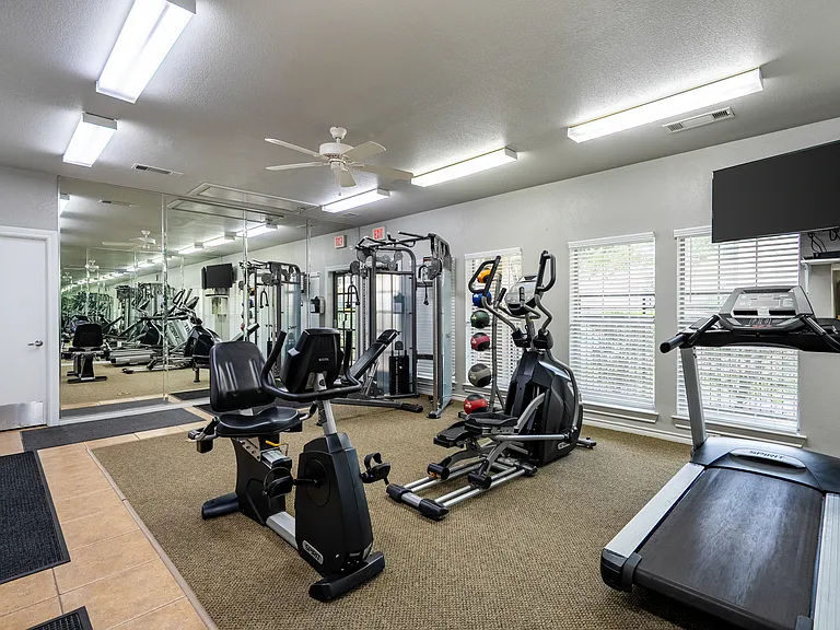 The Lodge at Lost Pines Apartments — Photo 12